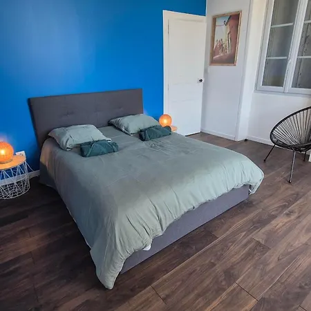 De Charme Esprit Des Couleurs A Apartmán